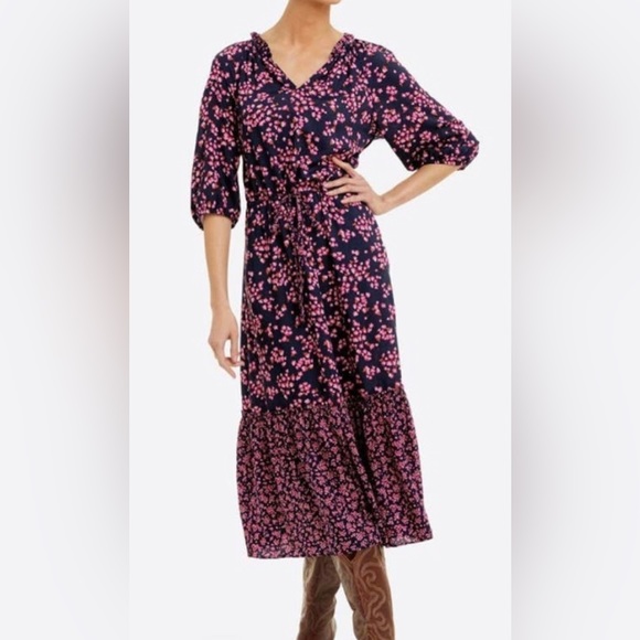 Draper James Dresses & Skirts - Draper James Martina Popover Dress in Navy Cherry Blossom Size M